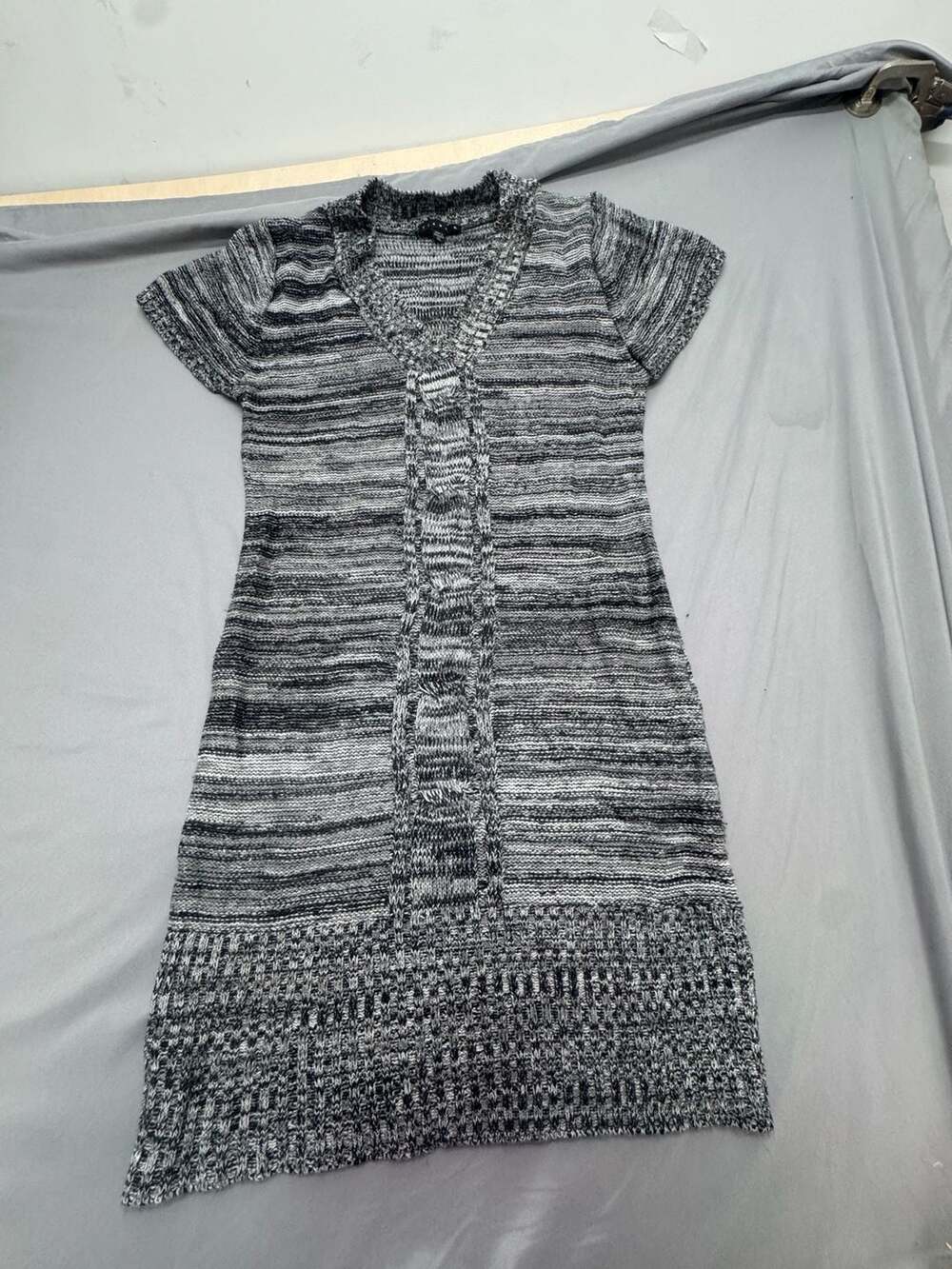 Tiana B. Sweater Dress Size XL Gray Black Short Sleeve Knit